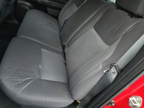 Used 2016 Toyota Tacoma TRD Sport w/ Towing Package image 45