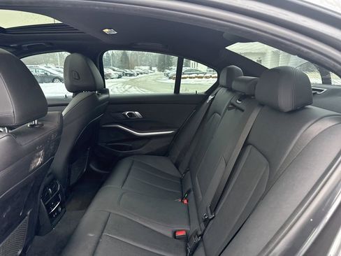 Used 2020 BMW 330i xDrive 330i xDrive w/ Convenience Package image 18