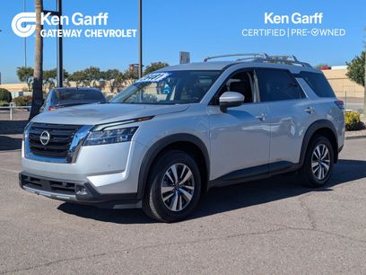 Used 2022 Nissan Pathfinder SL