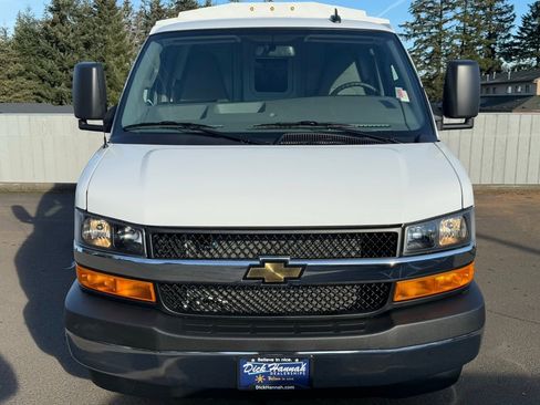 New 2024 Chevrolet Express 3500 w/ Power Convenience Package image 2