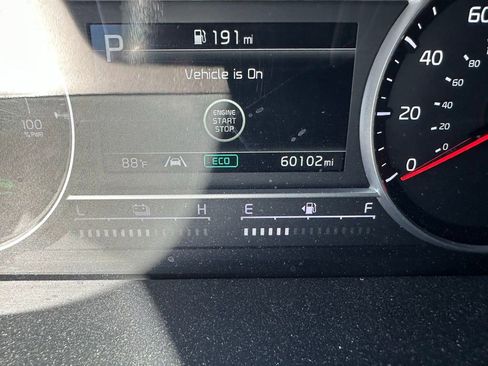 Used 2022 Kia Sorento S image 10