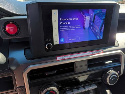 Used 2025 Toyota Tacoma TRD Off-Road image 24