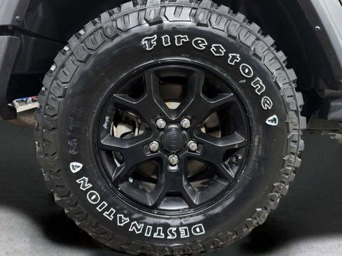 Used 2021 Jeep Wrangler Unlimited Sport image 29