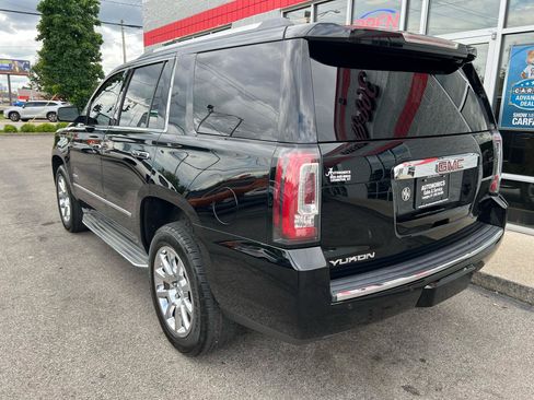 Used 2015 GMC Yukon Denali w/ Touring Package AWD/4WD image 5