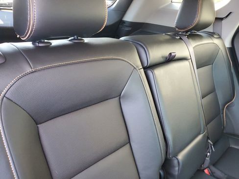 Certified 2023 GMC Terrain AT4 image 24