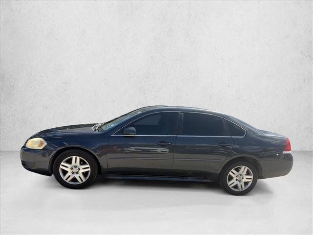Used 2010 Chevrolet Impala LT FWD image 2