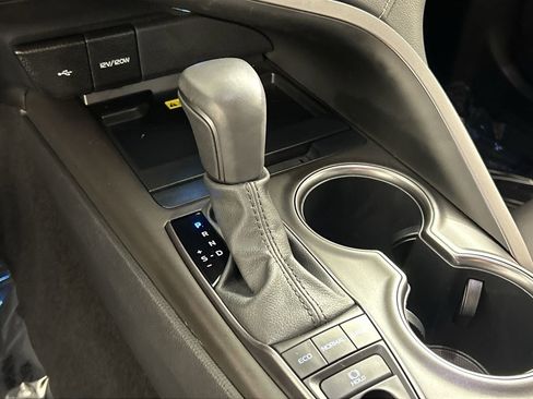 Used 2023 Toyota Camry XSE image 15