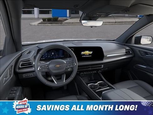 New 2026 Chevrolet Traverse LT w/ Driver Confidence Package AWD/4WD image 15