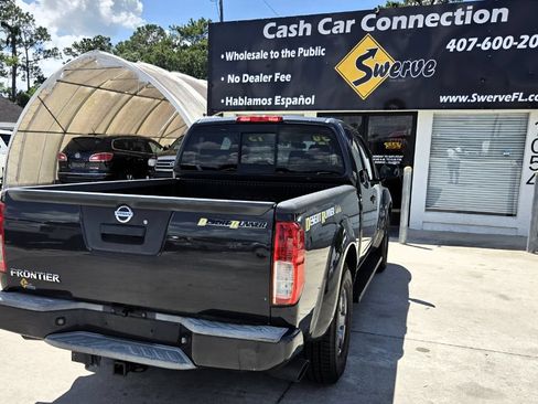 Used 2013 Nissan Frontier Desert Runner RWD image 11