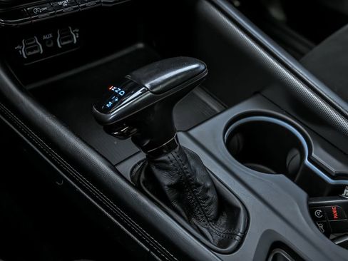 Used 2022 Dodge Durango GT image 25