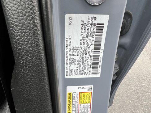 Used 2023 Honda Civic Sport image 14