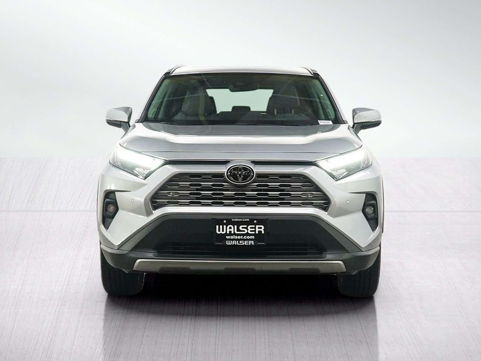 Used 2025 Toyota RAV4 Limited w/ Weather Package AWD/4WD image 8