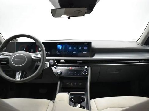 Used 2024 Hyundai Sonata SEL image 18