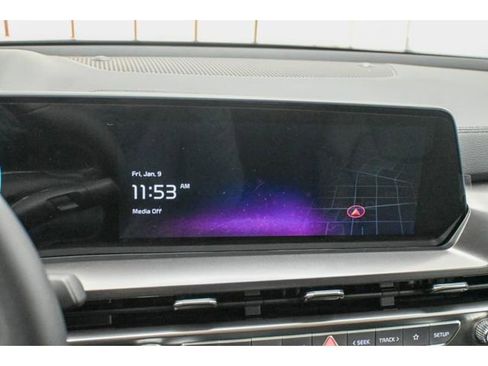 New 2025 Kia Telluride S image 32