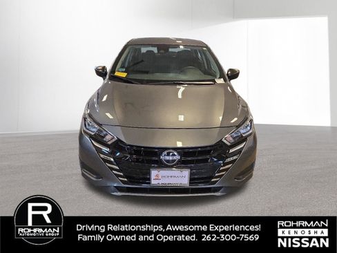Used 2024 Nissan Versa S w/ S Plus Package FWD image 9