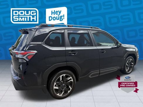 Used 2025 Subaru Forester Limited AWD/4WD image 6