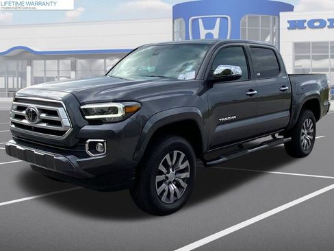 Used 2023 Toyota Tacoma Limited image 3