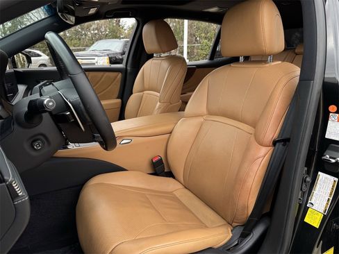 Used 2021 Lexus LS 500 w/ Accessory Package (Z2) image 22