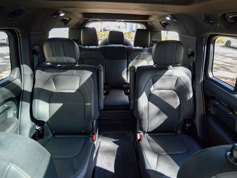 Used 2025 Land Rover Defender 130 V8 image 64