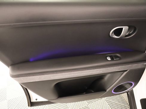 Used 2023 Hyundai Ioniq 5 SEL RWD image 17