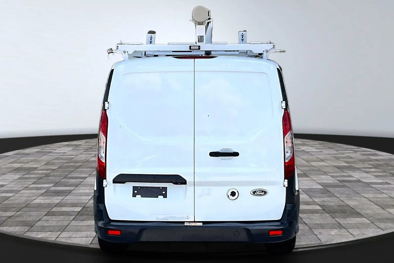 Used 2016 Ford Transit Connect XL FWD image 5