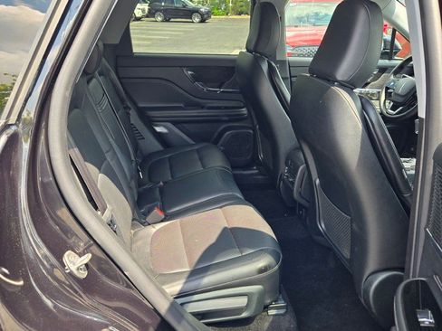 Used 2022 Lincoln Corsair AWD w/ Equipment Group 101A image 9