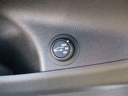 Used 2019 Buick Envision Premium image 15