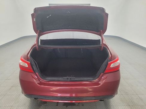 Used 2016 Nissan Altima 2.5 SR w/ Interior Lighting Package image 29