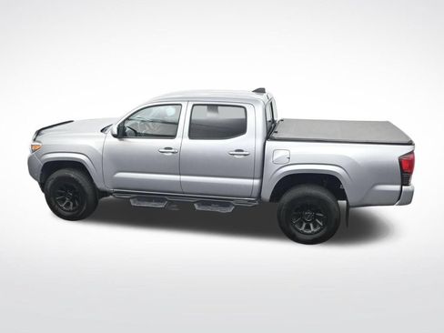 Used 2022 Toyota Tacoma SR AWD/4WD image 35