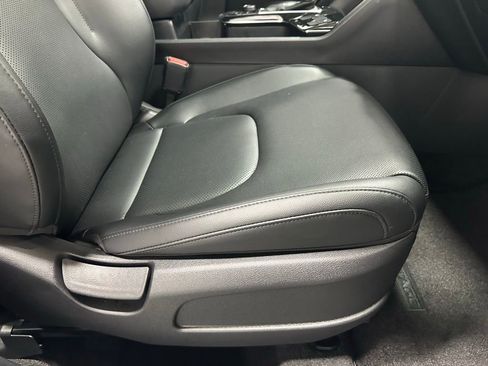 Used 2023 Kia Sportage EX FWD image 54