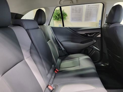 Certified 2025 Subaru Outback Onyx Edition AWD/4WD image 15