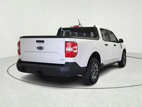 Used 2022 Ford Maverick XLT w/ Equipment Group 300A Standard image 4