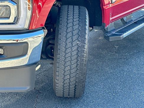 Used 2024 Ford F250 Lariat w/ Chrome Package image 25