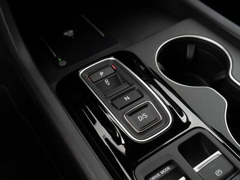 New 2025 Honda Pilot EX-L image 27