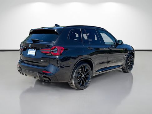 Used 2024 BMW X3 xDrive30i w/ Premium Package AWD/4WD image 3
