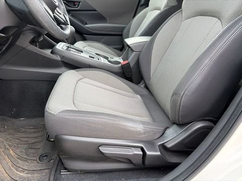 Used 2024 Subaru Crosstrek 2.0i Premium AWD/4WD image 9