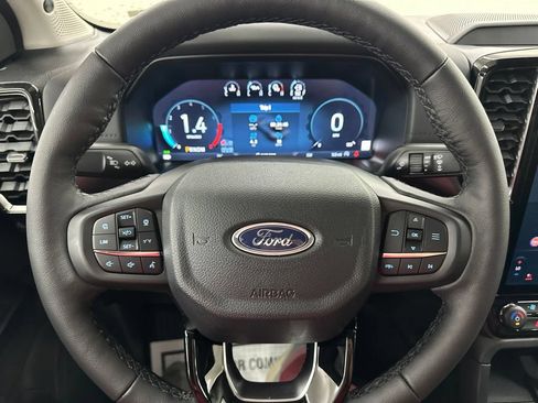 New 2026 Ford Ranger Lariat w/ Black Appearance Package AWD/4WD image 37