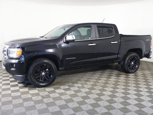 Used 2016 GMC Canyon SLT w/ Driver Alert Package image 12