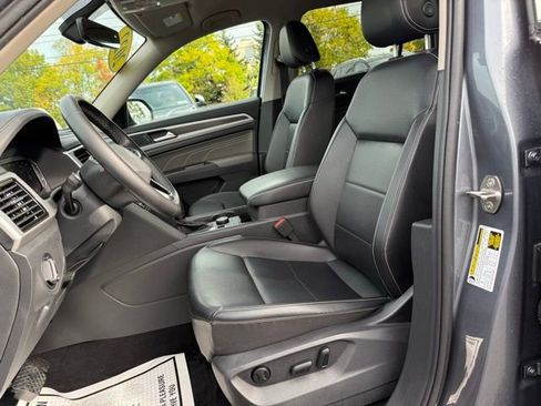 Used 2022 Volkswagen Atlas SE image 23