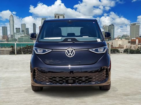 New 2025 Volkswagen ID. Buzz Pro S RWD image 2
