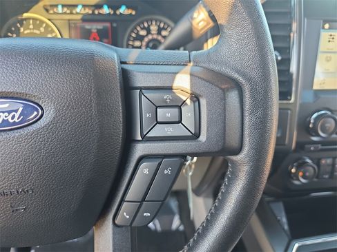 Used 2018 Ford F150 XLT w/ Equipment Group 302A Luxury image 18