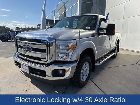 Used 2016 Ford F250 XLT w/ XLT Value Package image 4