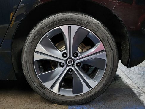 Used 2019 Nissan Leaf SL w/ SL Technology Package image 83