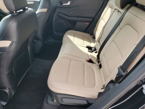 Used 2022 Ford Escape SEL w/ Technology Package image 30