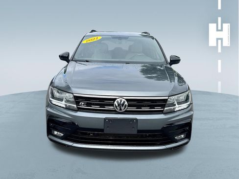 Used 2021 Volkswagen Tiguan SE R-Line AWD/4WD image 2