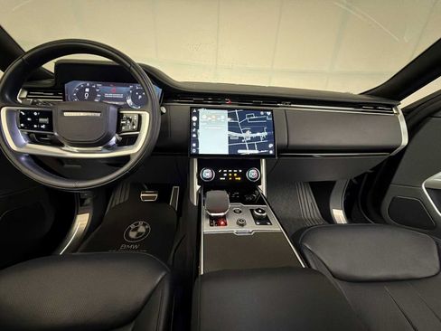 Used 2023 Land Rover Range Rover Long Wheelbase SE AWD/4WD image 15