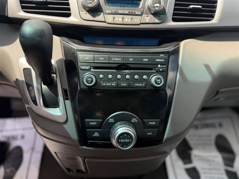 Used 2012 Honda Odyssey EX-L image 16