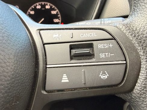 Used 2025 Honda CR-V LX image 19