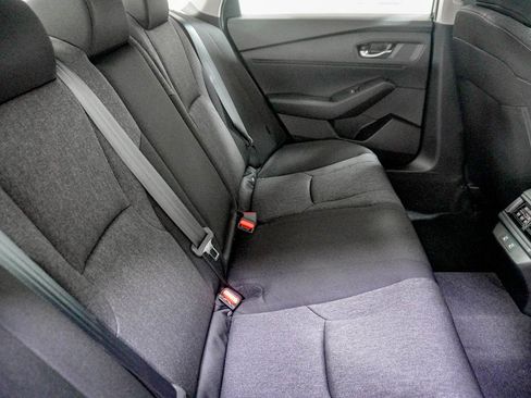 New 2025 Honda Accord SE image 32