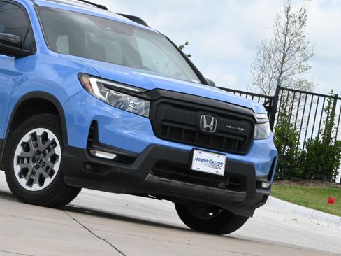 Used 2024 Honda Passport TrailSport image 41